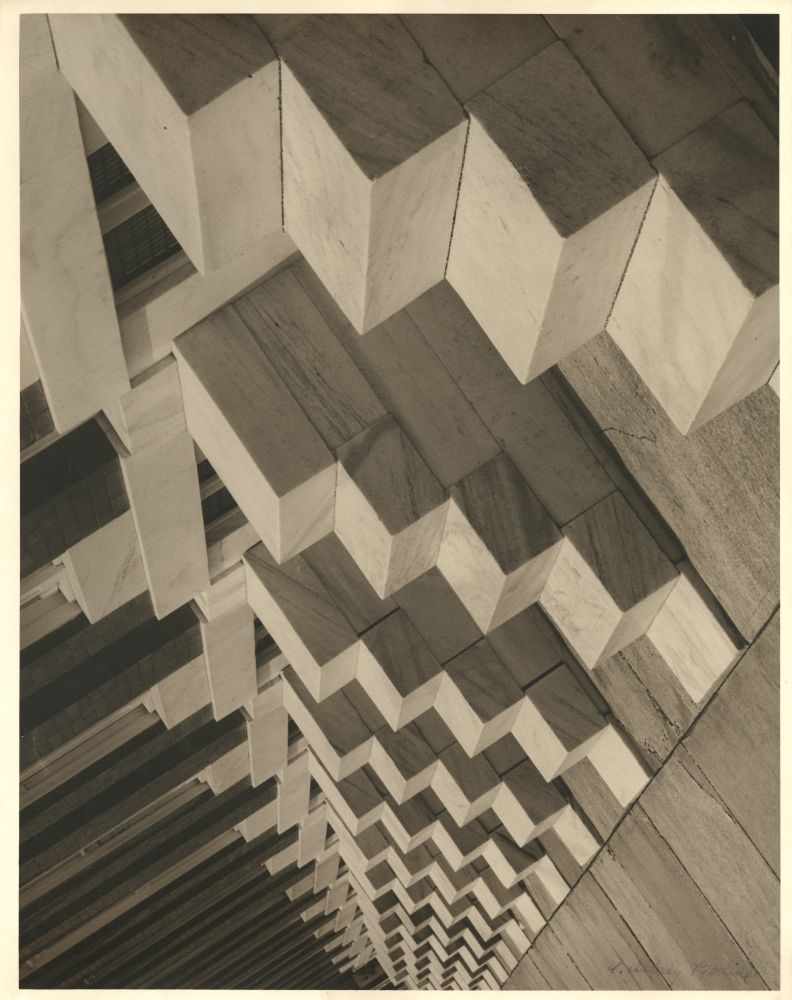 01-002 (click for large image)